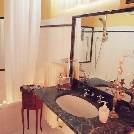 Sotto I Tetti Del Borgo * Spoleto